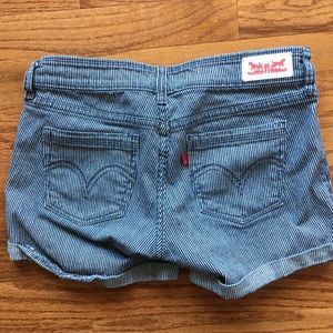 Levis Jean Shorts